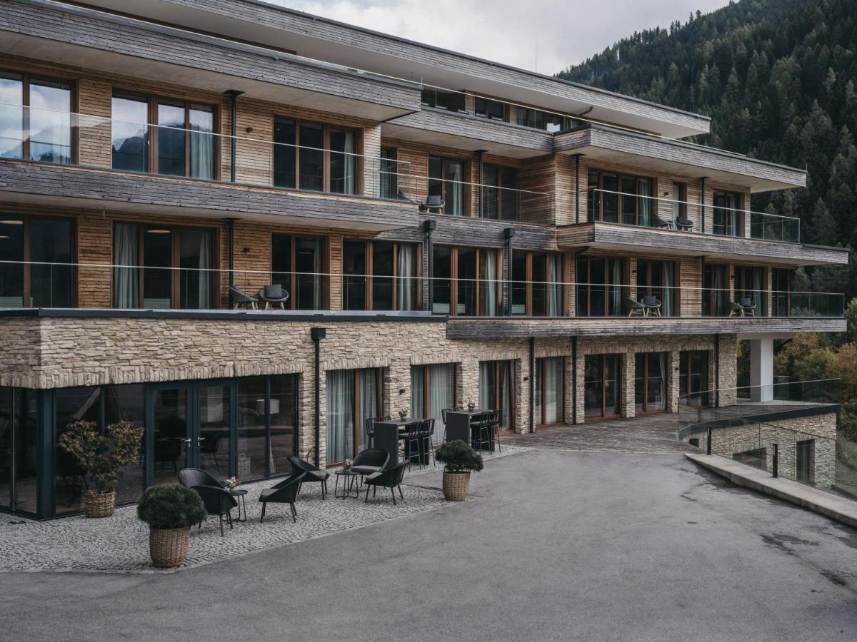 Vaya St Anton Aparthotel Sankt Anton am Arlberg Exteriör bild